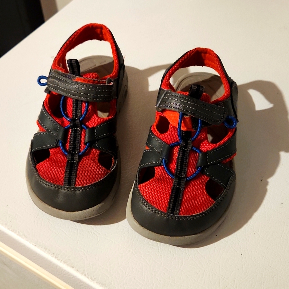 Boys Columbia sandals